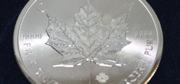 Krieg im Fokus, Silber im Depot: Warum Newmont, Silver Viper Minerals und First Majestic Silver jetzt alternativlos sind