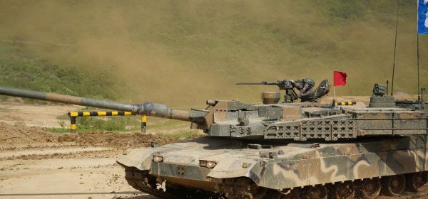 R&uuml;stungsaktien nach R&uuml;cksetzern: neue Einstiegschancen bei Rheimetall und Renk, Antimony Resources als stiller Profiteur mit mehr als 200 % Kurspotenzial!